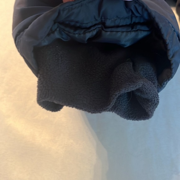 Old Navy Winter Coat 2T - Picture 5 of 8